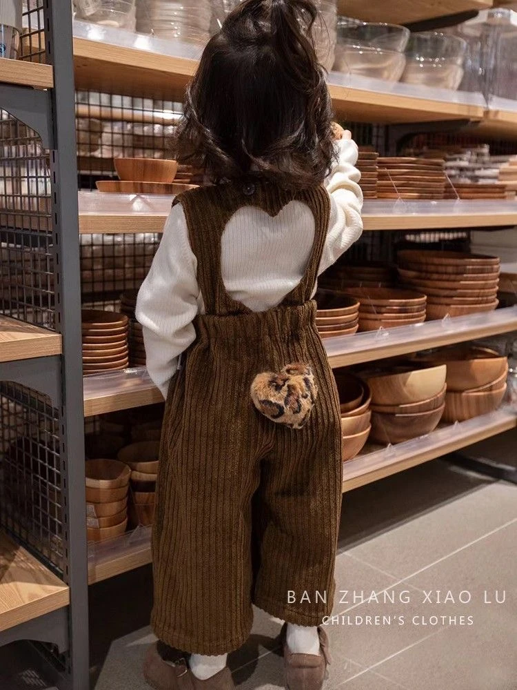 女童秋冬加绒套装宝宝洋气灯芯绒背带裤2025男女童爱心尾巴连体裤