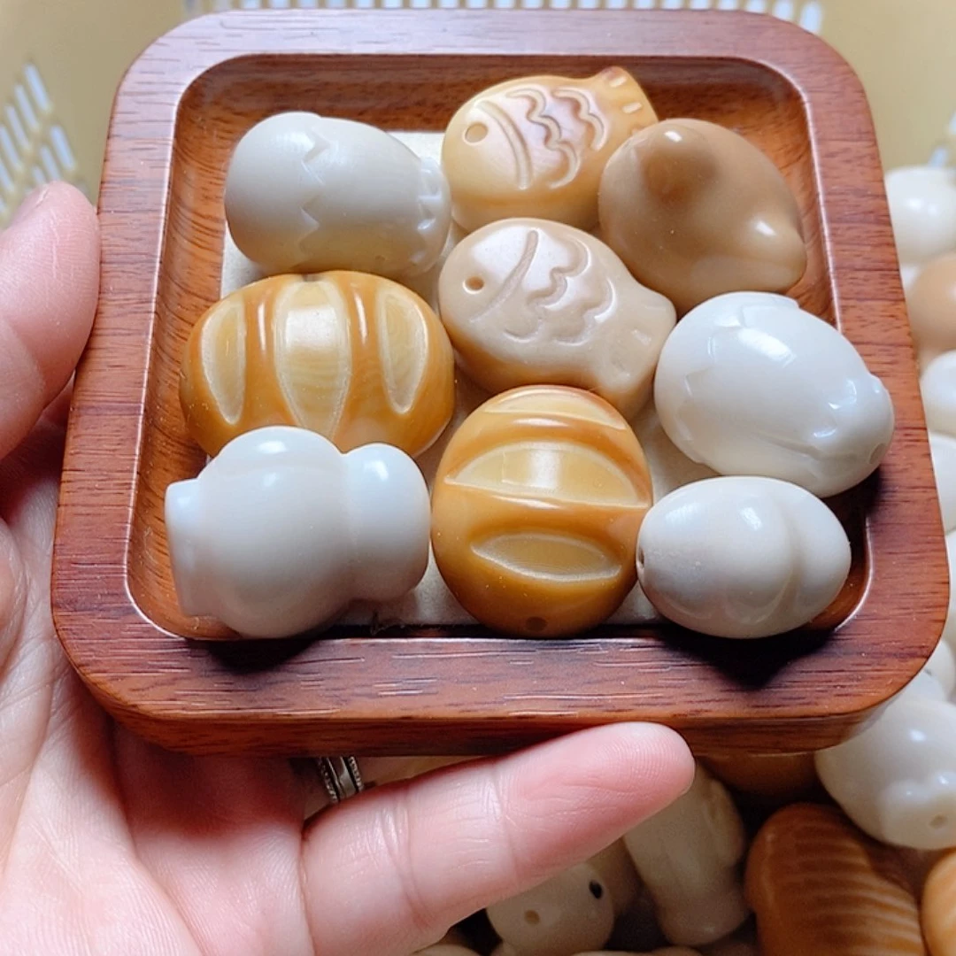 菩提根/象牙果吊坠微瑕疵三颗