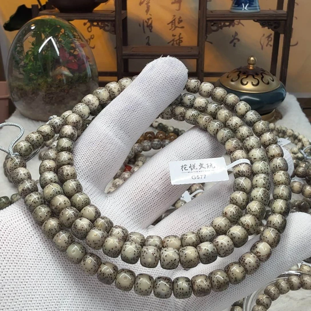 星月菩提手串8x7糯冰月留白长串G577