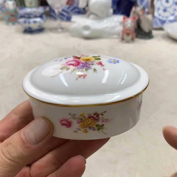 紫砂金瓷阁精品瓷器店