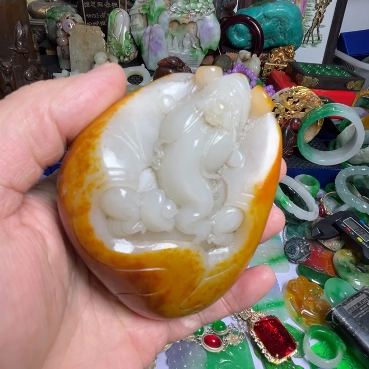 喜***饰滴血莲花菩提把件