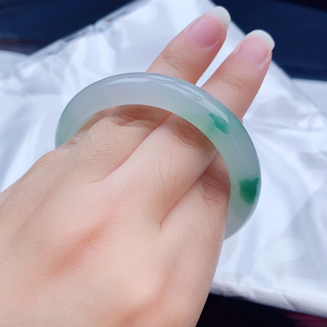 翡翠未镶嵌手镯缅甸天然翡翠a货手镯