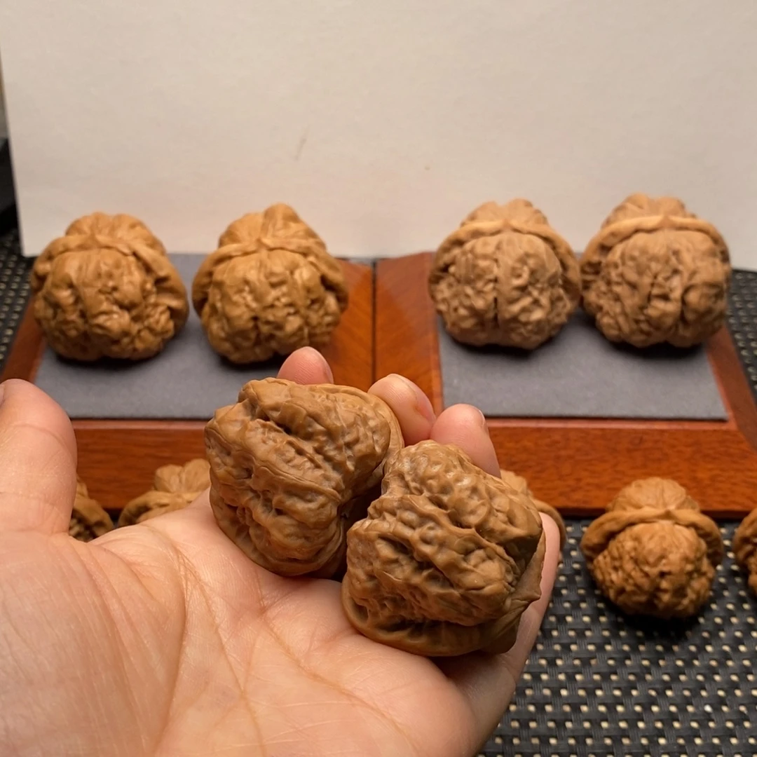 宏***清文玩核桃把件全品白茬边37左右