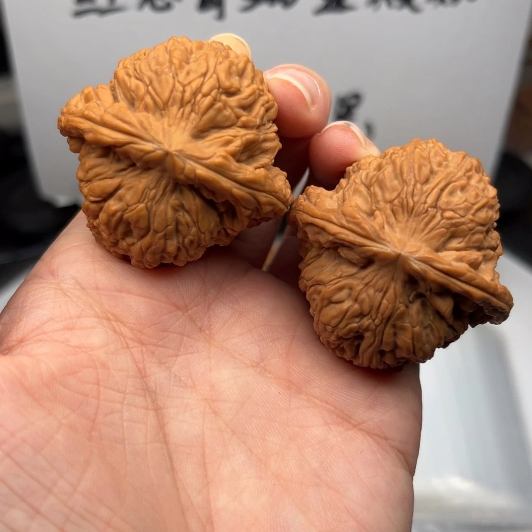 文玩核桃吊坠南疆44