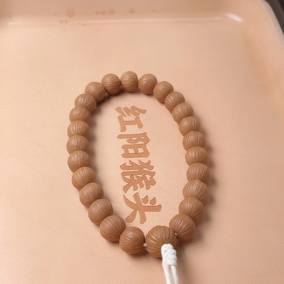 吊坠猴头核桃毕业10土豪
