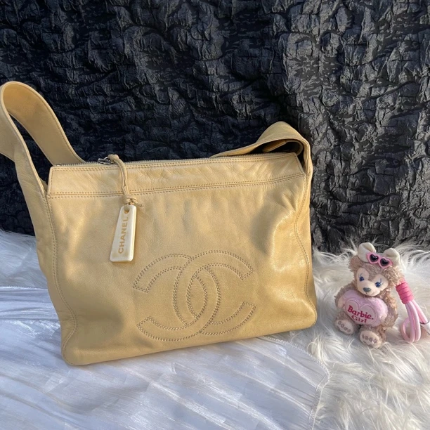 95新 Chanel/香奈儿 香奈儿奶茶色中号单肩包