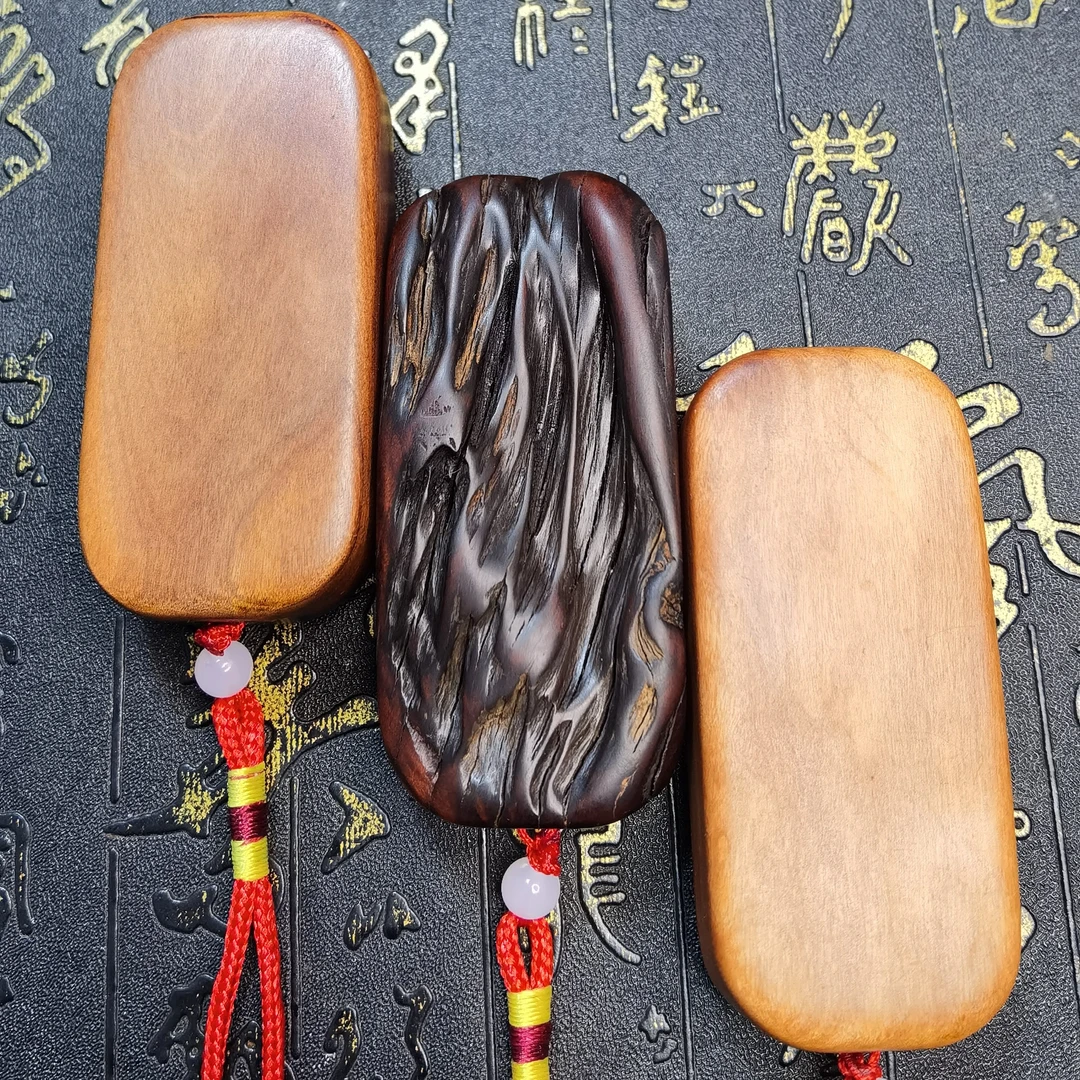 雷击山桃木随形大手把件（包邮）