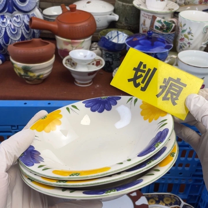 他家瓷器真美…开播了
