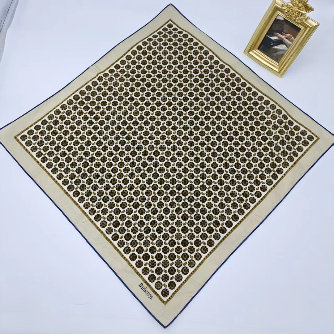 95新 BURBERRY/博柏利 海囤/巴宝莉/丝巾/yy12293