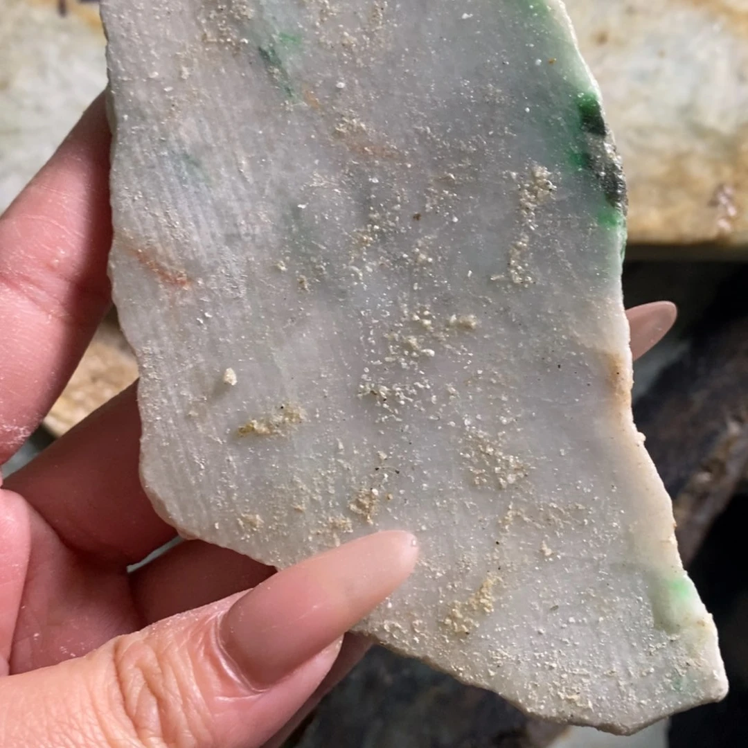 颈饰未镶嵌翡翠天然翡翠