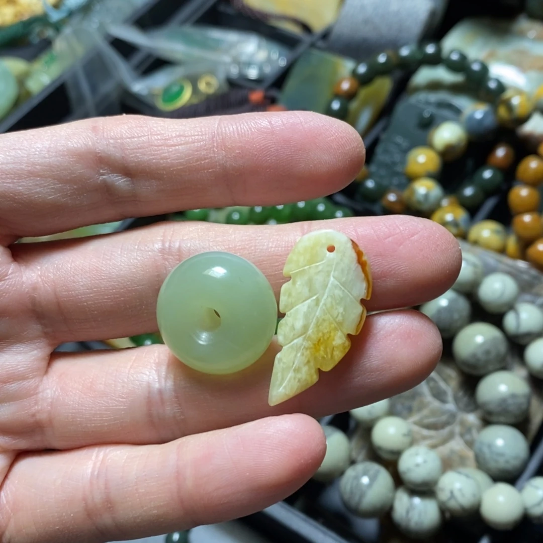 蛇纹石玉未镶嵌颈饰不退不换