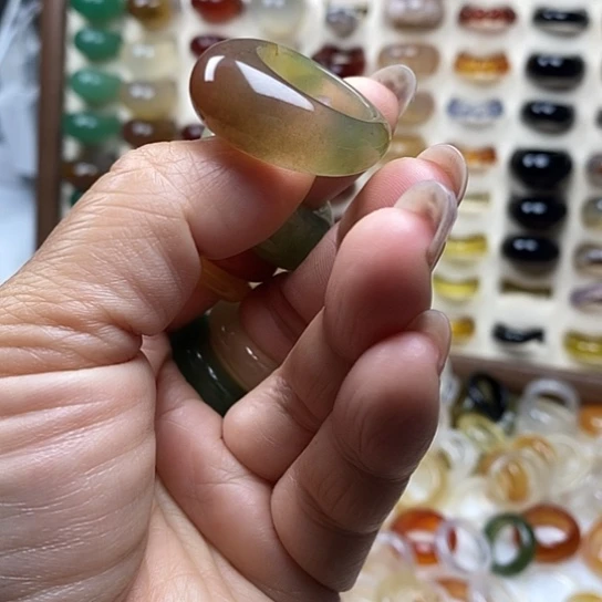 玛瑙/玉髓戒指未镶嵌可*