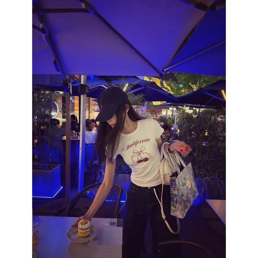 徐秋阳   樱桃正肩T   春夏新款百搭时尚休闲显瘦显白短袖