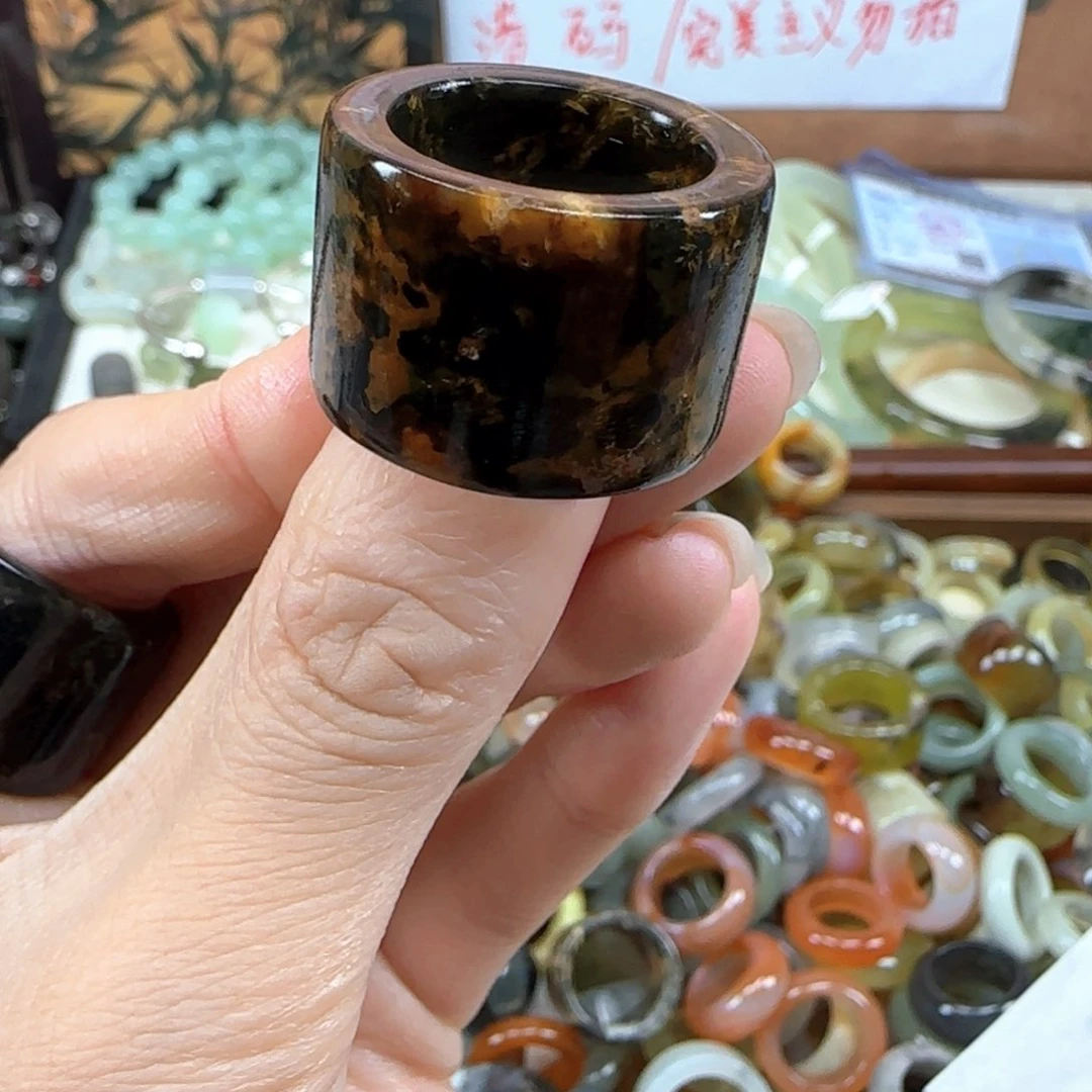 Y****蛇纹石玉未镶嵌戒指18-19