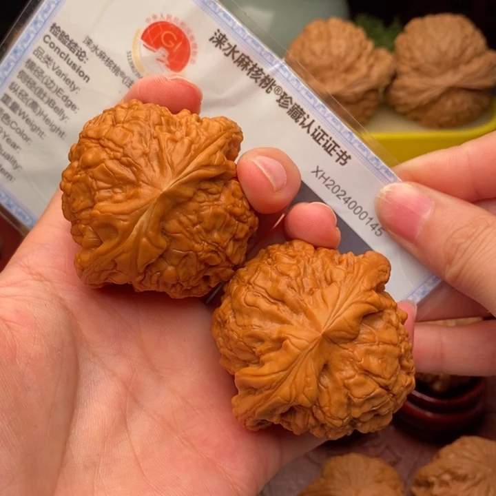 文玩核桃把件龙鼎51