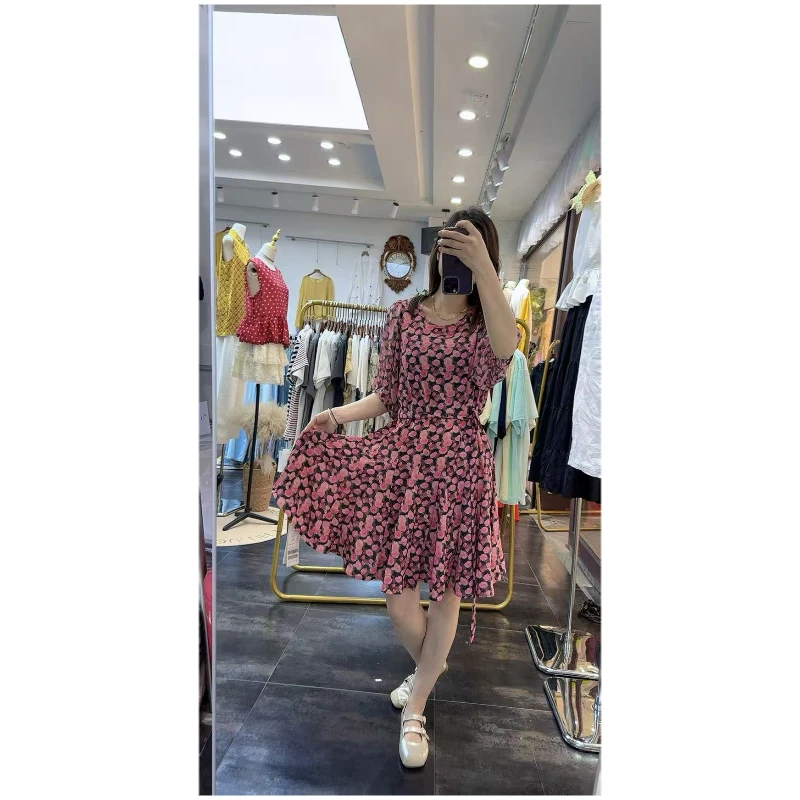 夏季新品中款收腰显瘦清凉纱料花裙减龄遮肉连衣裙时尚法式气质潮