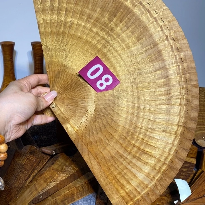 金丝楠咪*咪金丝楠木扇子