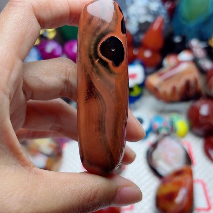 未镶嵌玛瑙/玉髓珠宝奇石