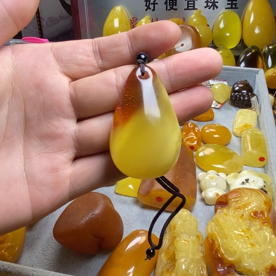 琥珀未镶嵌裸石蜜蜡