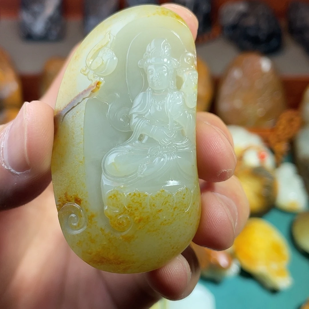 和田玉（糖玉）未镶嵌颈饰