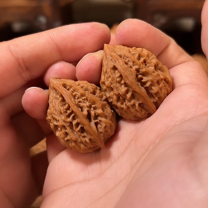 文玩核桃吊坠全品一代十三陵鸡心边31