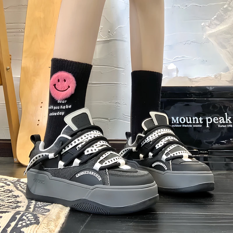 厚款板鞋时尚休闲鞋潮流中筒高帮黑白老爹鞋ins秋冬厚底 J3111