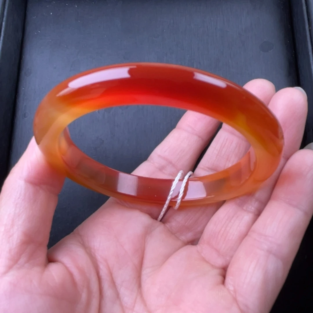 玛瑙/玉髓手镯未镶嵌57圈口