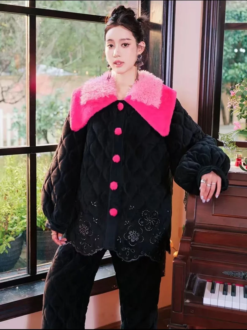 原创春华秋实撞色新款刺绣三层加厚夹棉睡衣两件套宽松加绒家居服