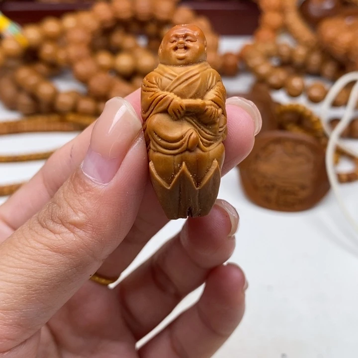 泥***动橄榄核吊坠弥勒单子