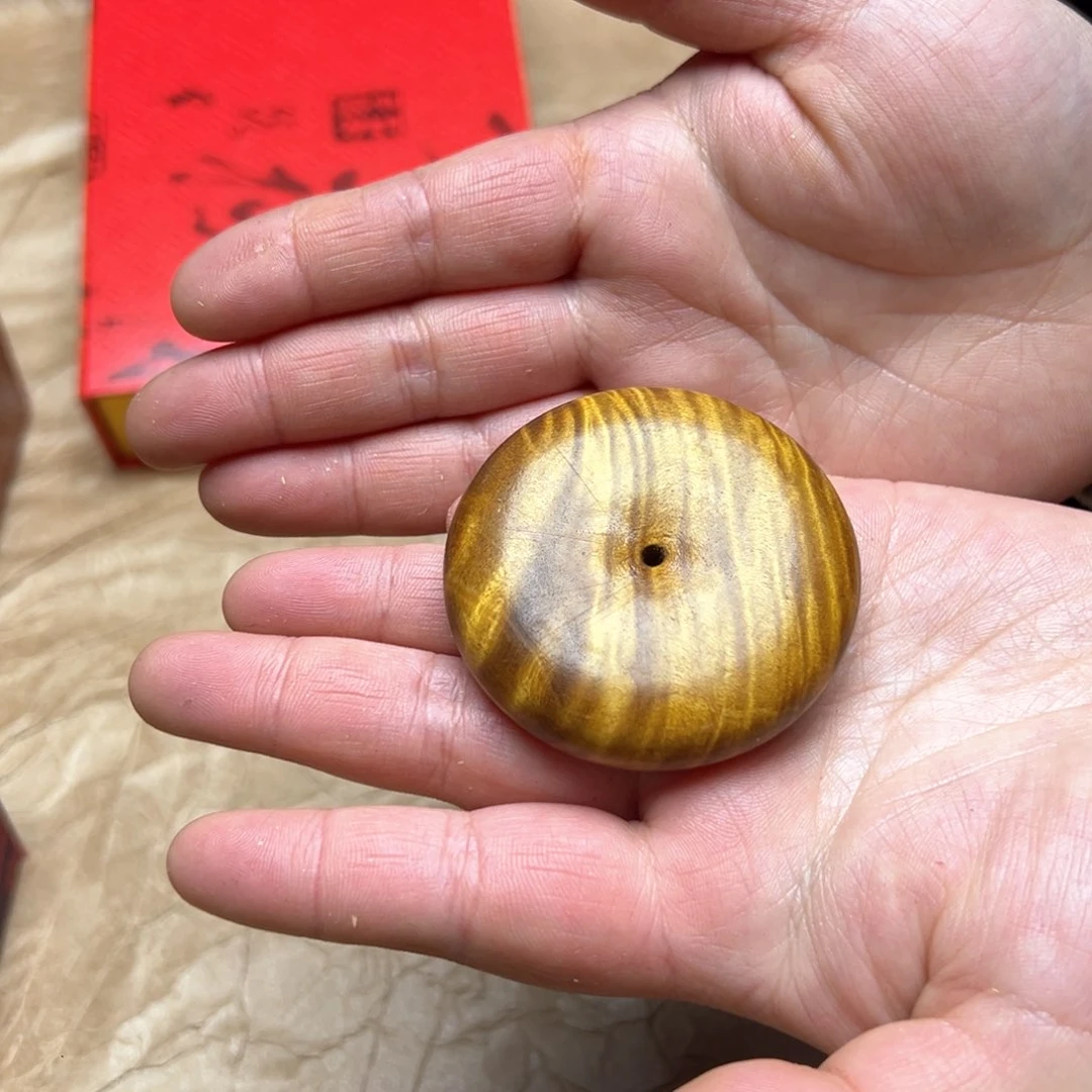 大叶紫檀（黑酸枝木类）