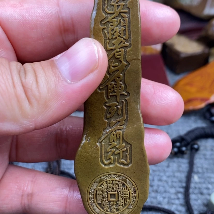 【闪购商品】原石雕刻手把件