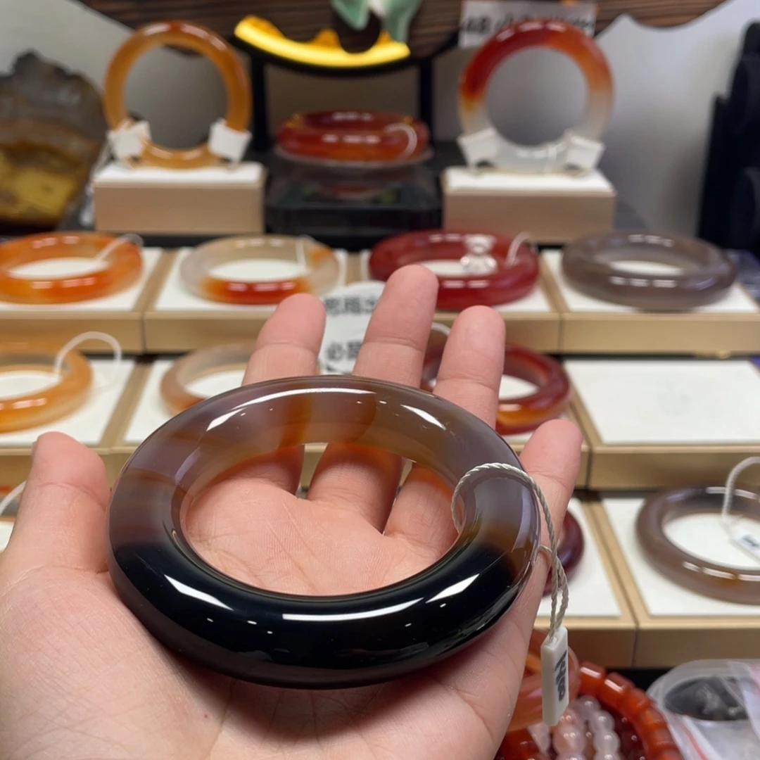 玛瑙/玉髓未镶嵌手镯