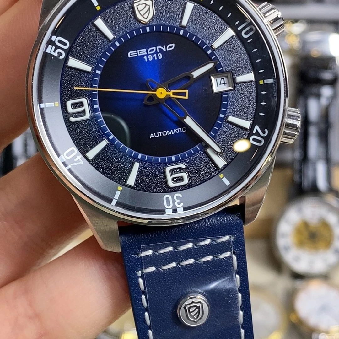 全自动机械男表