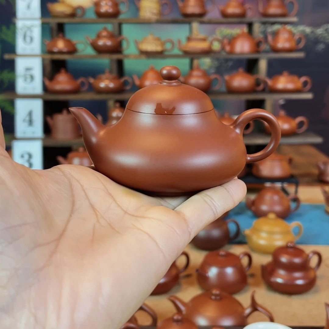 茶壶紫砂～潮州手工手拉朱泥扁梨壶