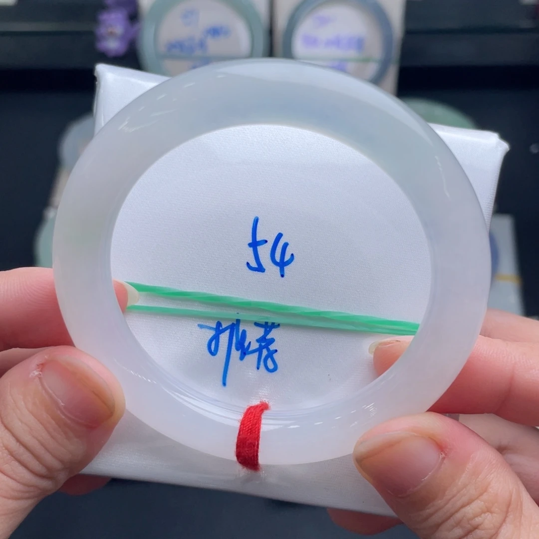 翡翠未镶嵌手镯翡翠手镯