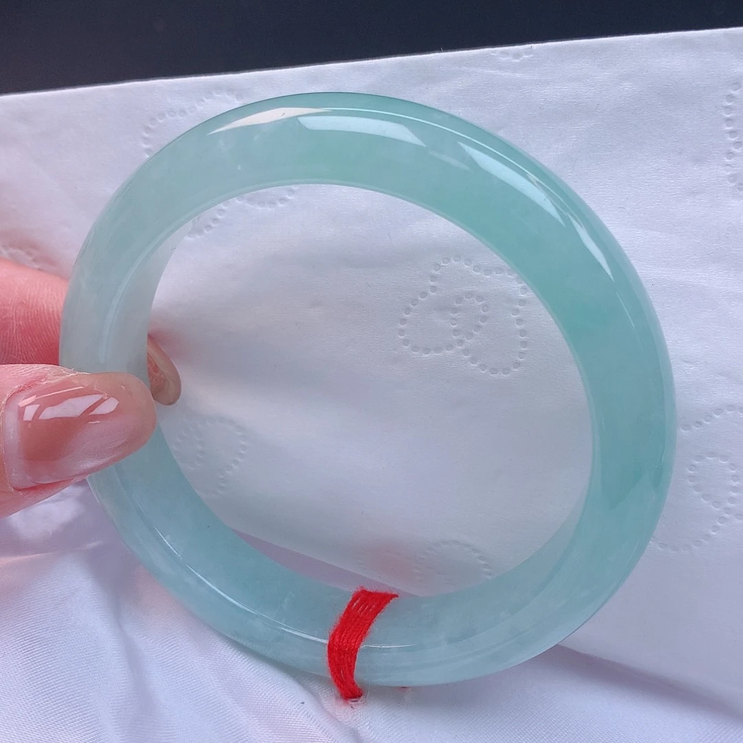 【闪购商品】未镶嵌手镯翡翠57+