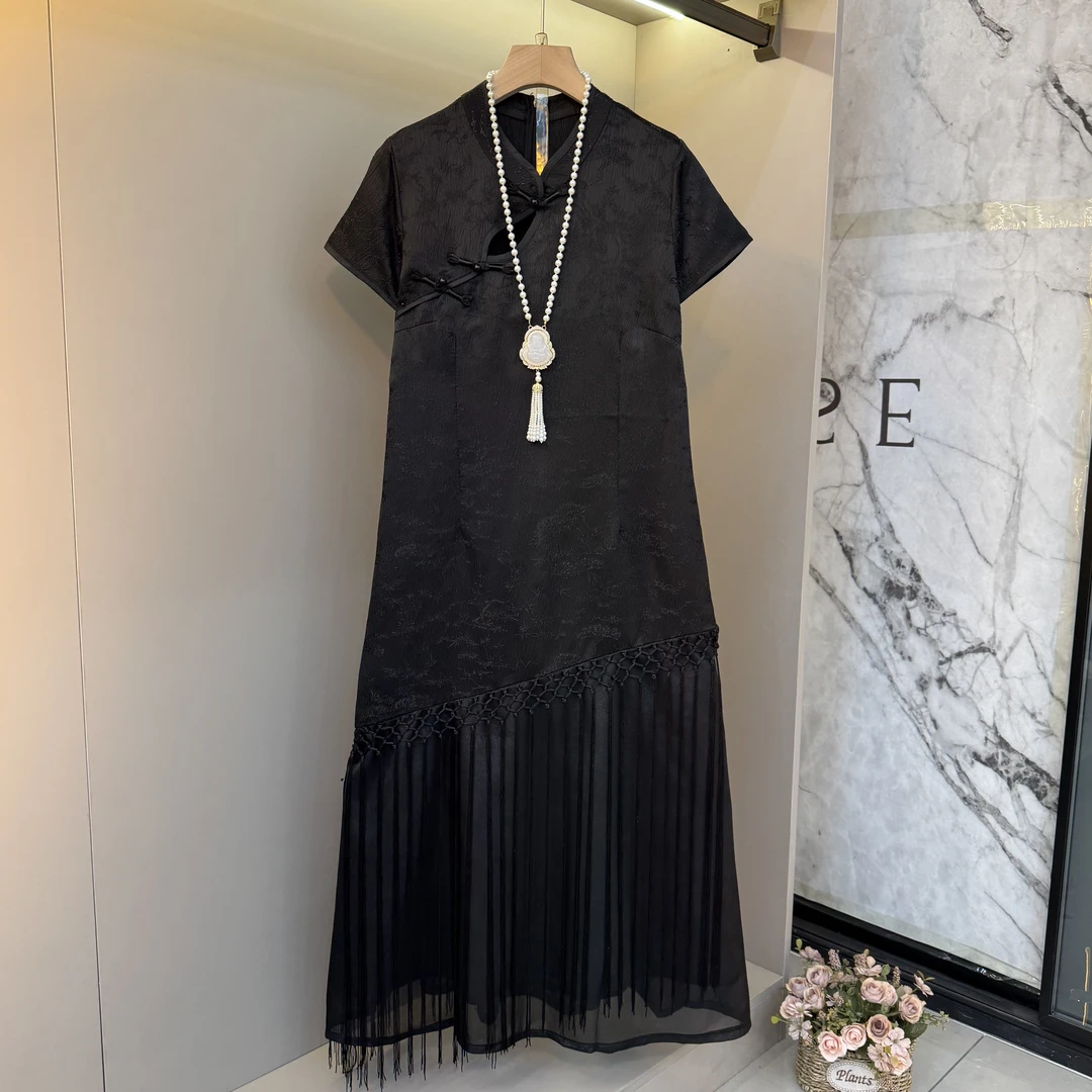 2025新中式国风提花下摆流苏精致女人味显瘦改良版长款旗袍裙9715