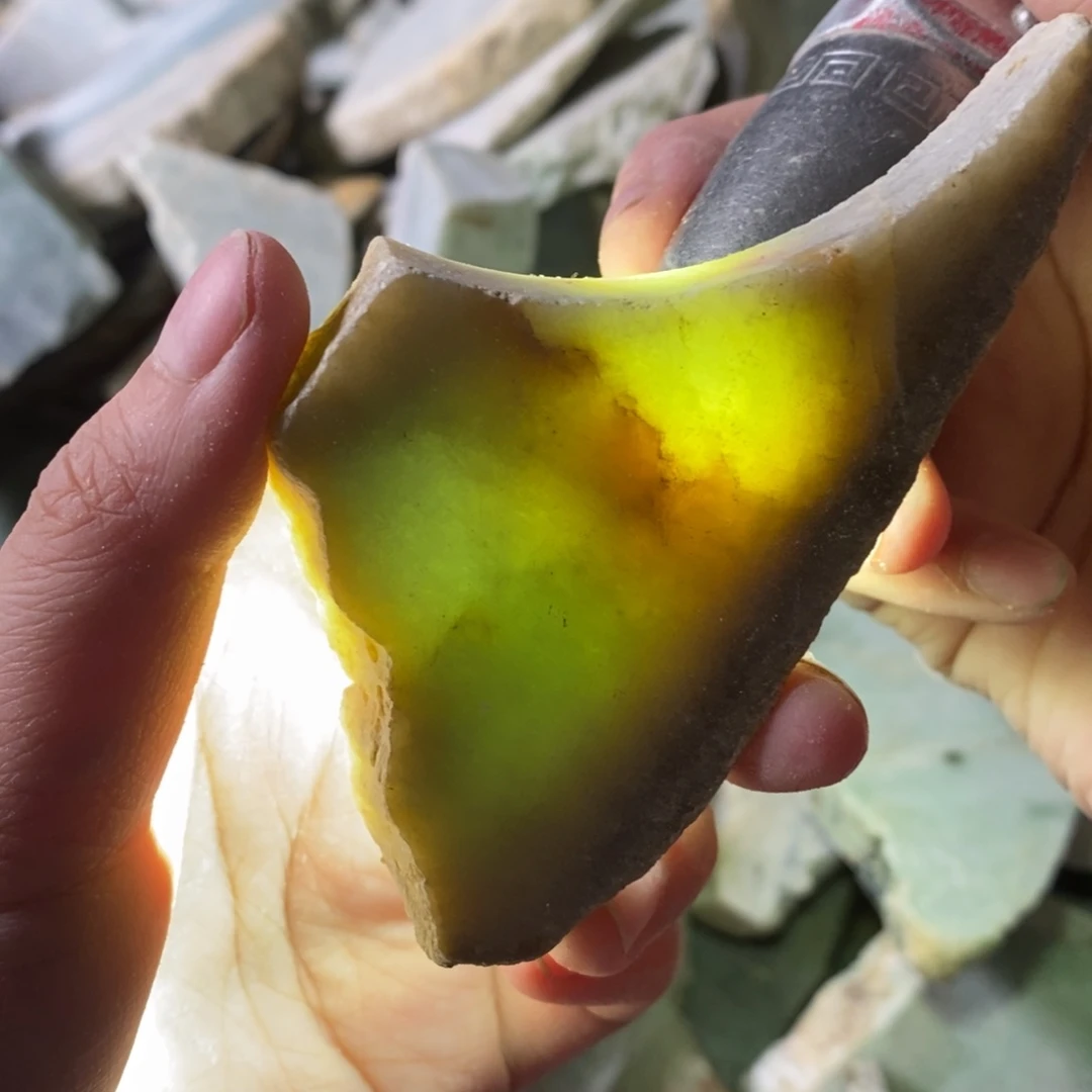 颈饰未镶嵌翡翠天然翡翠