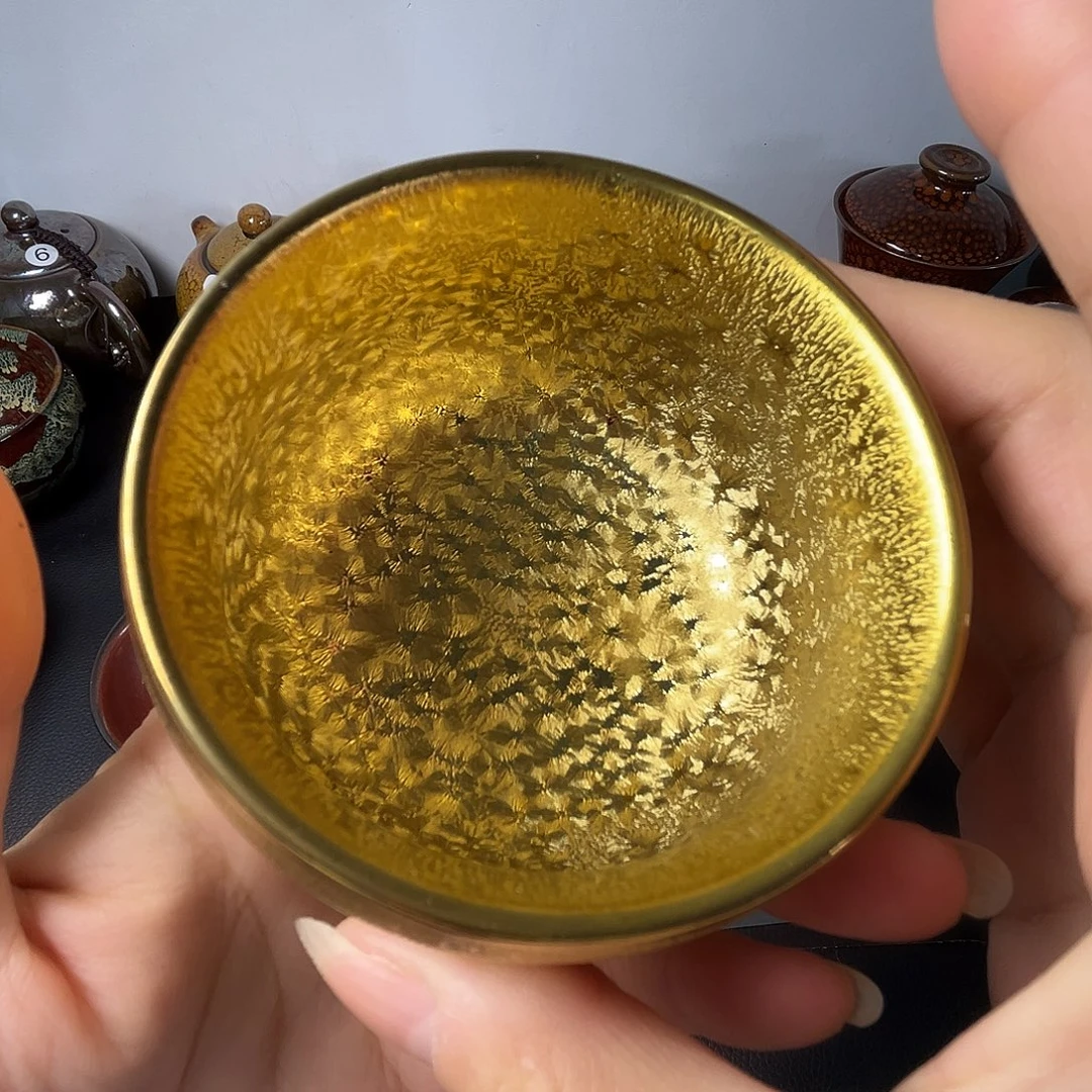 茶盏这就是所谓一次偶然邂逅之