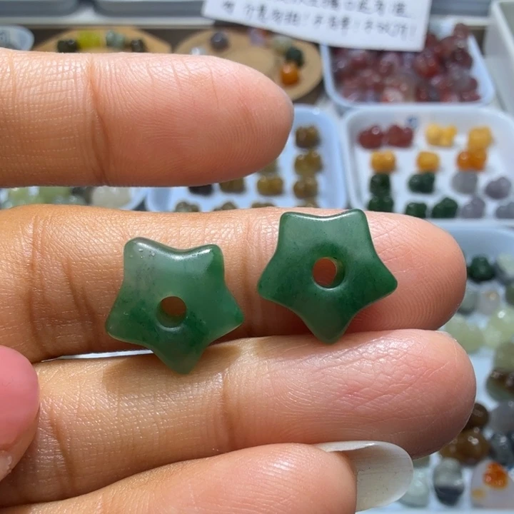 和田玉未镶嵌珠宝奇石