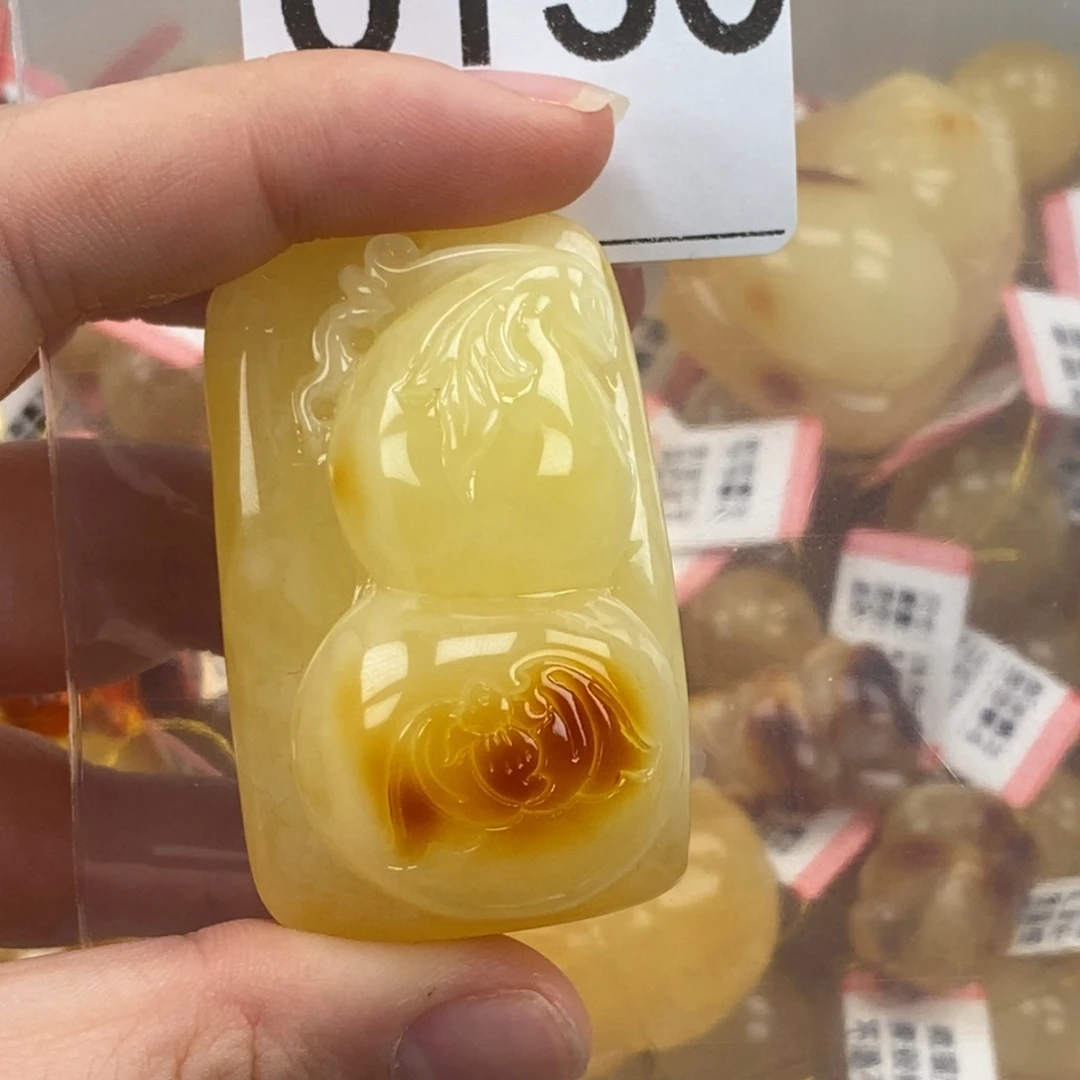 琥珀未镶嵌珠宝奇石