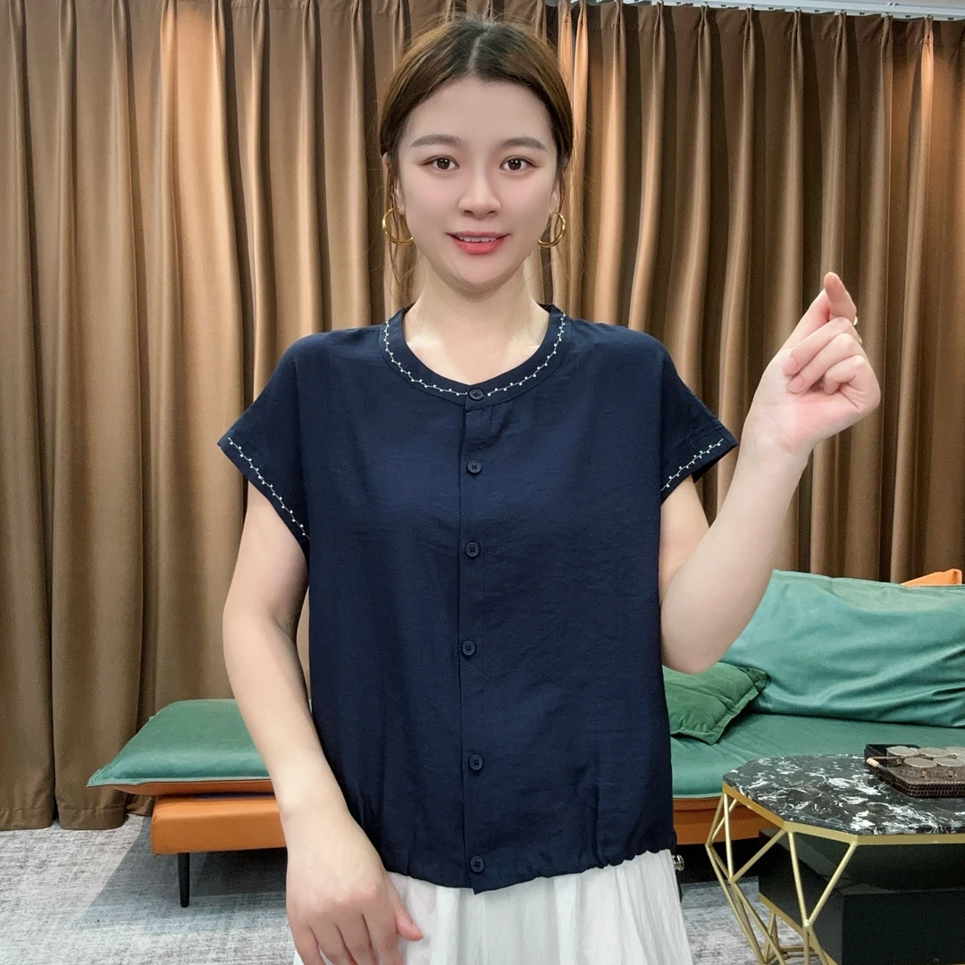 2025夏季新款洋气百搭减龄显瘦气质短袖T恤刺绣设计女士上衣T恤