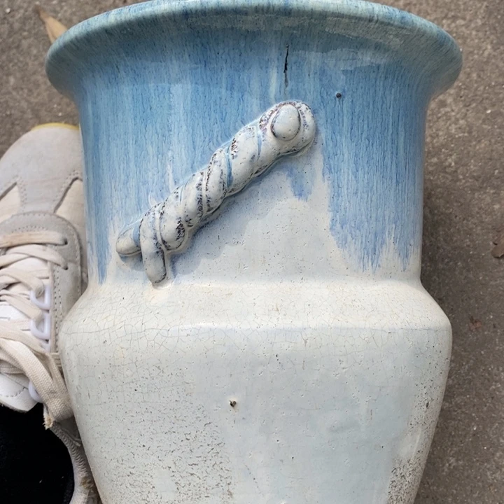 紫砂花盆高22口20瑕疵