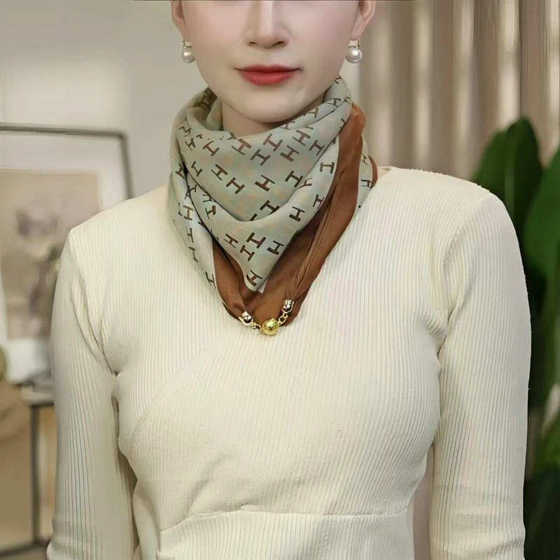2024秋冬季新款保暖方巾磁吸扣三角丝巾棉围巾女洋气围脖气质百搭