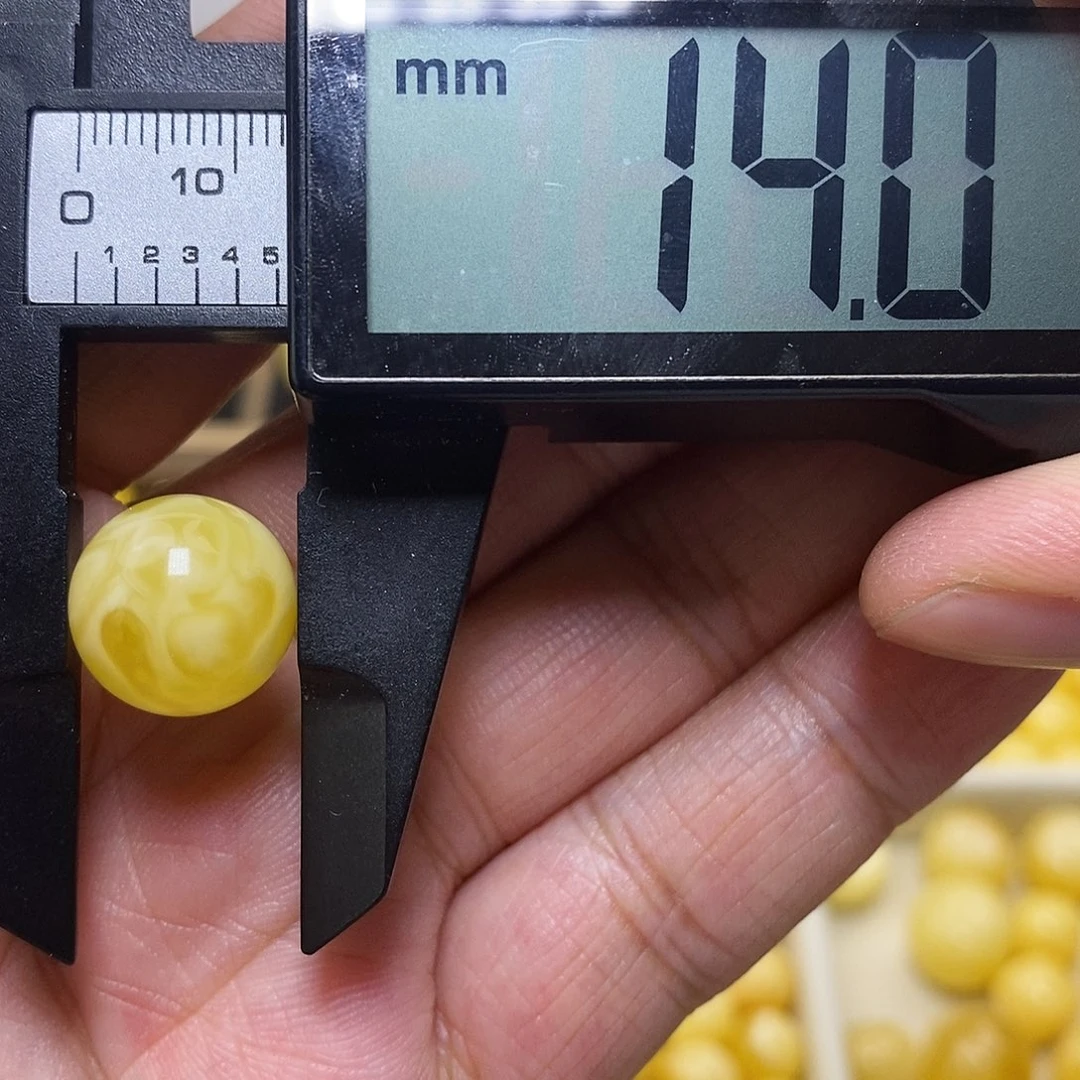 未镶嵌琥珀裸石蜜蜡圆珠