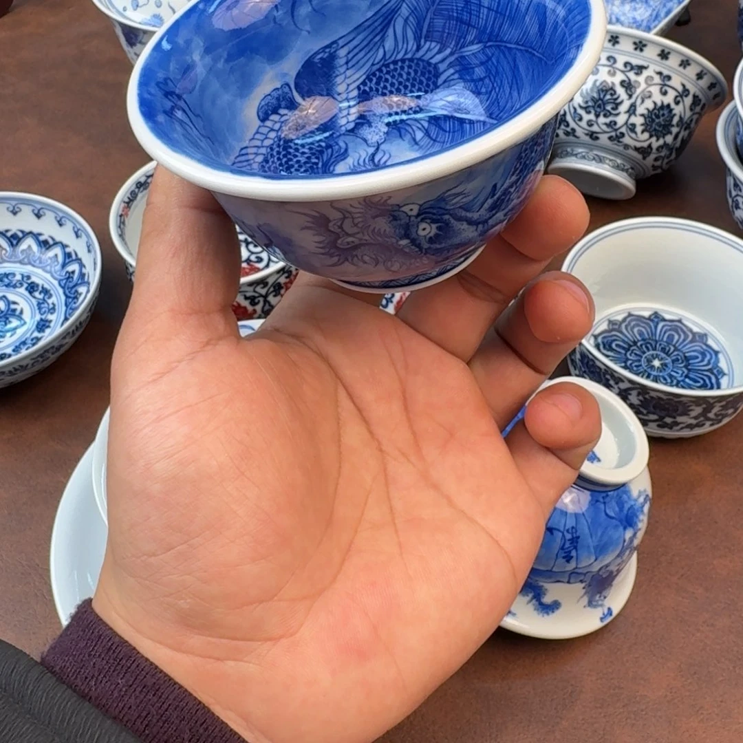 摆件陶龙凤满绘压手