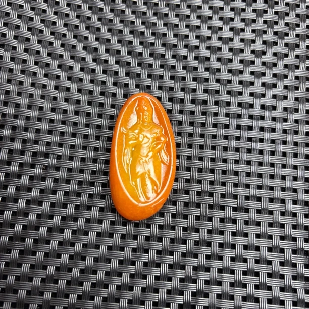 和田玉满红沁站观音吊坠菩萨本命守护神14g