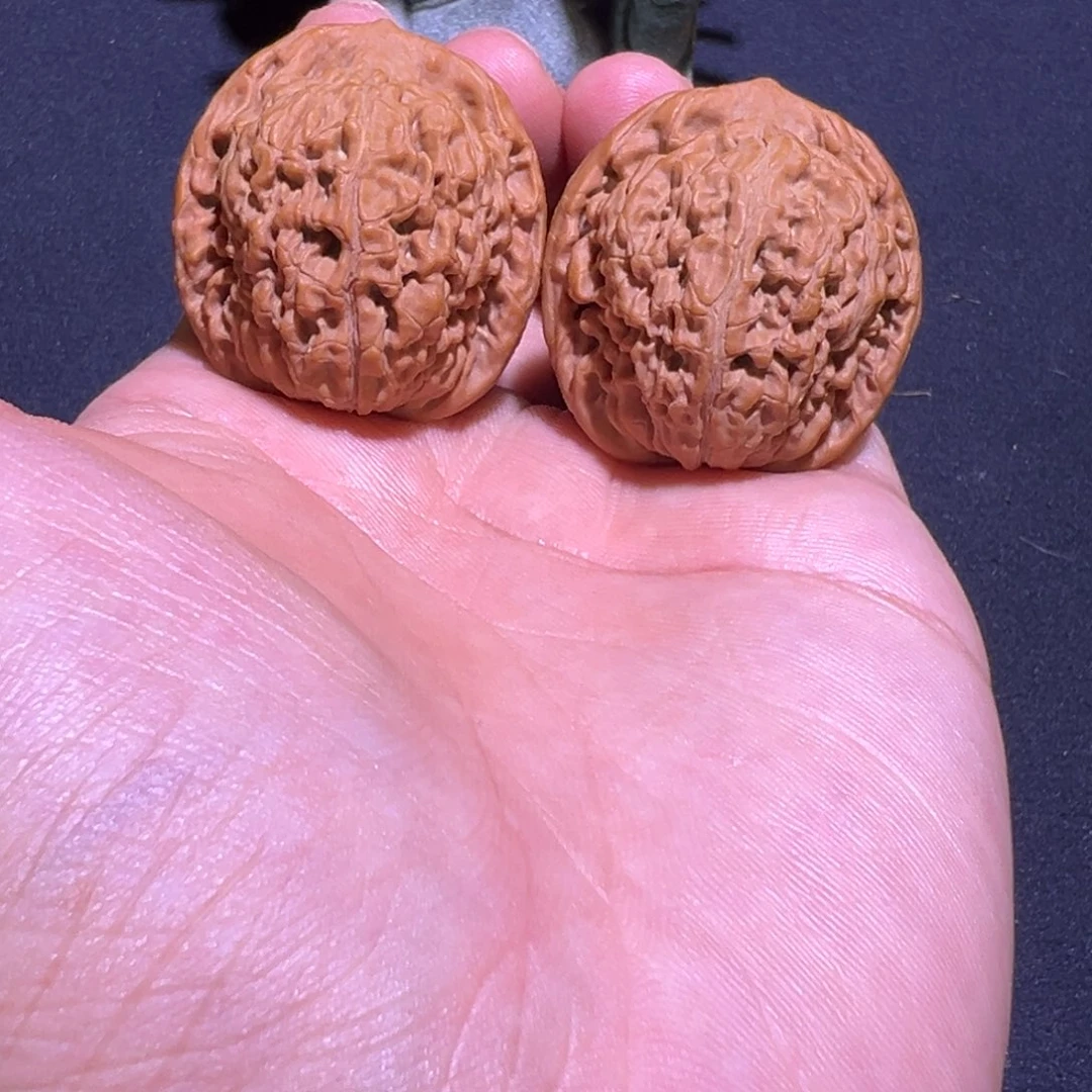 吊坠文玩核桃莲花虎头