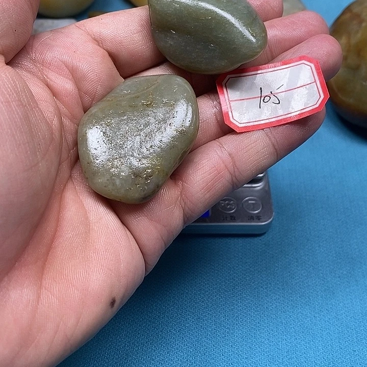 未镶嵌和田玉把件105