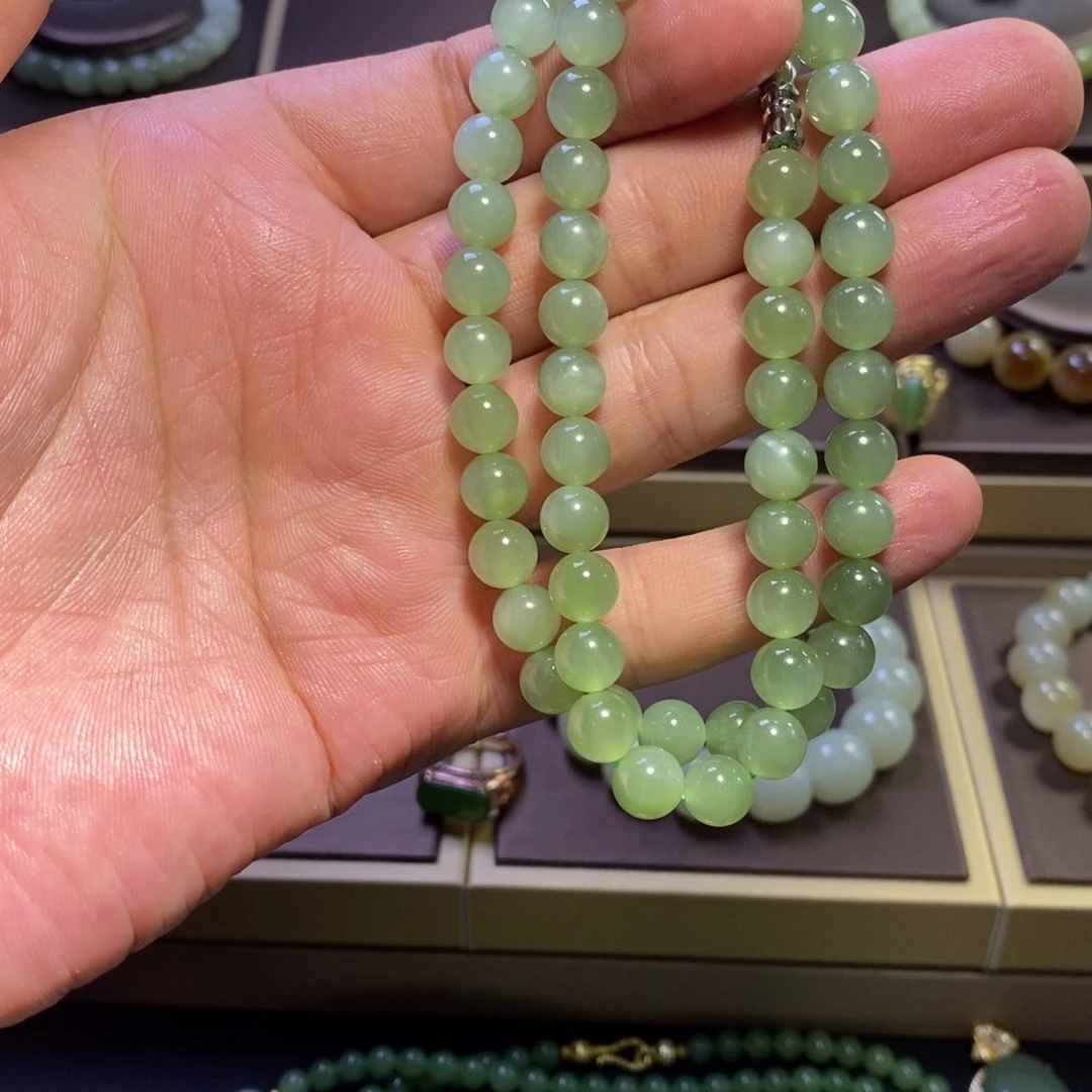 和田玉未镶嵌项链